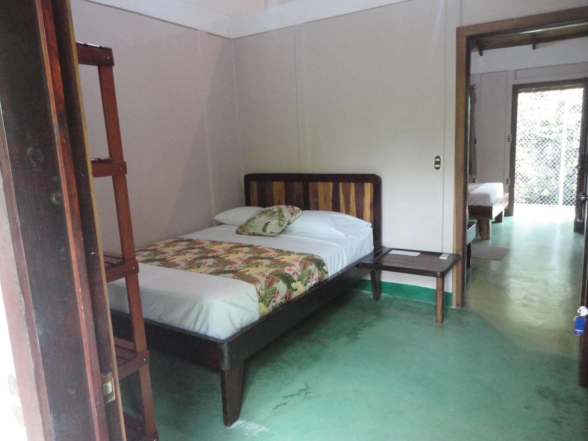 Cabinas Tropicales Puerto Jiménez Kültér fotó